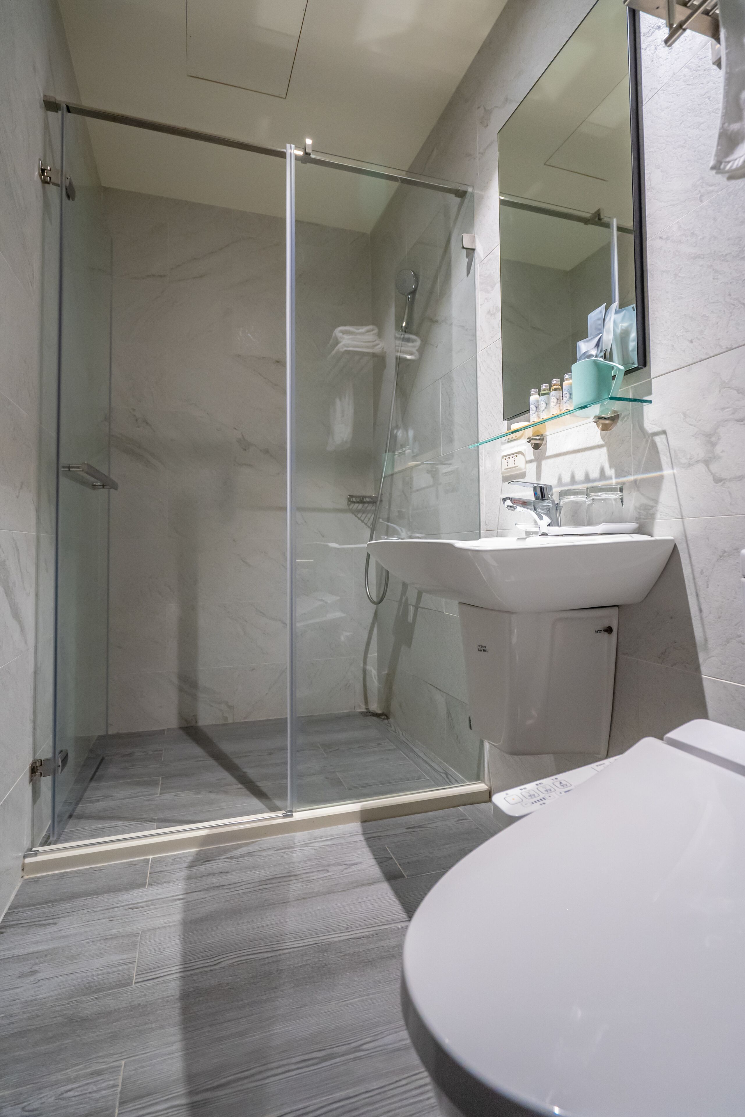 Relaxury Beach House