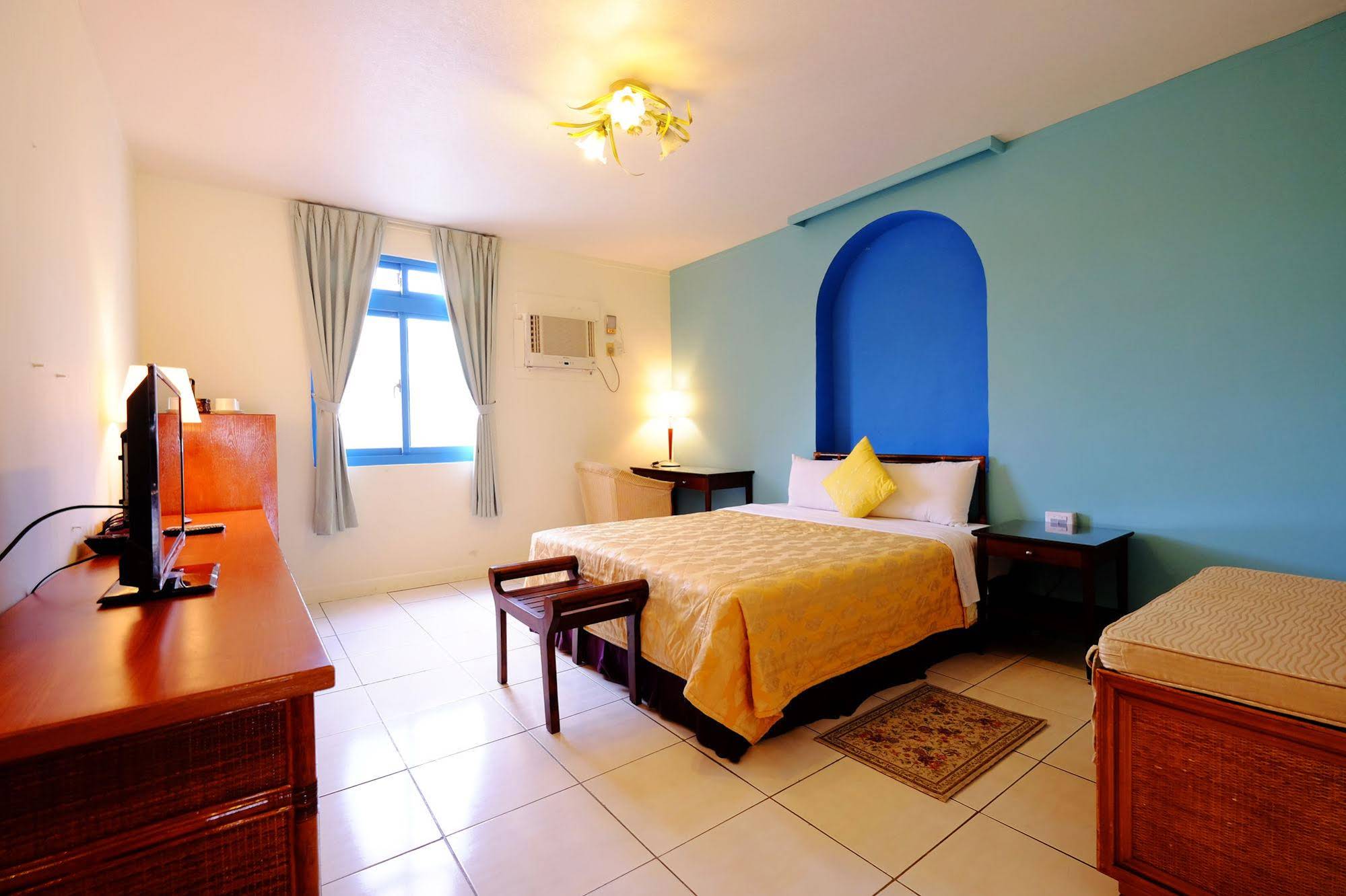 Travel House