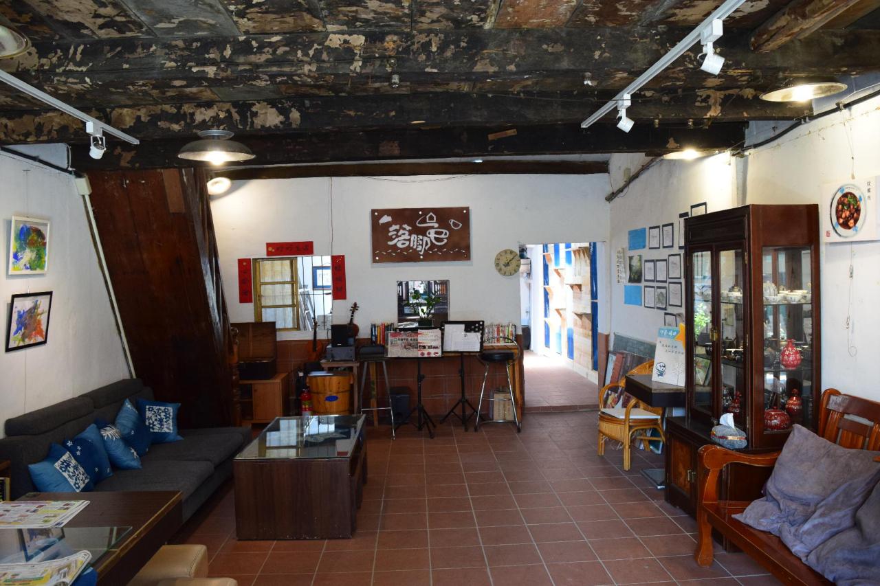 67 Old Street Backpacker Hostel