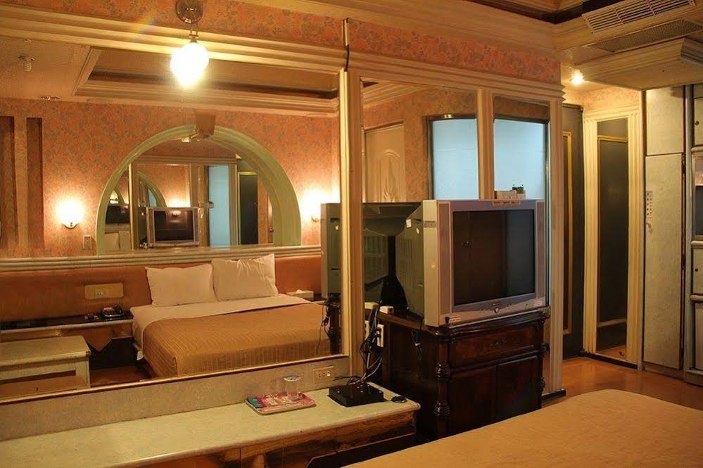 Persimmon Hotel