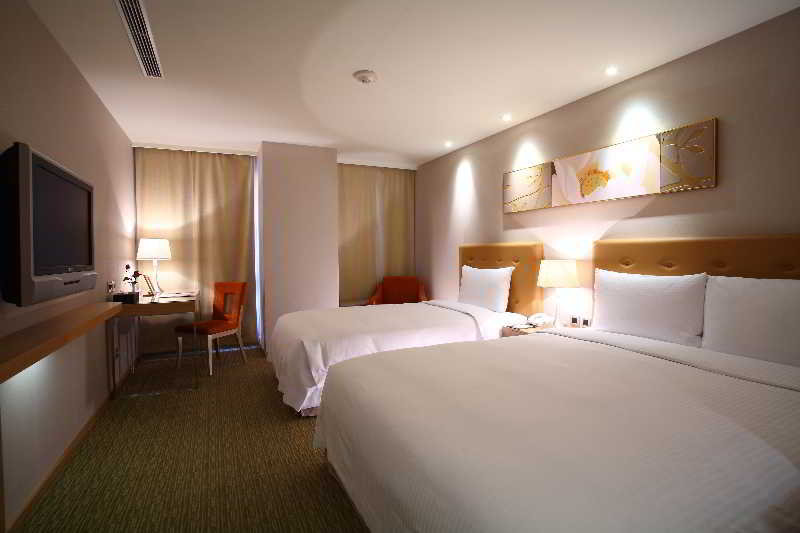 Classic City Resort