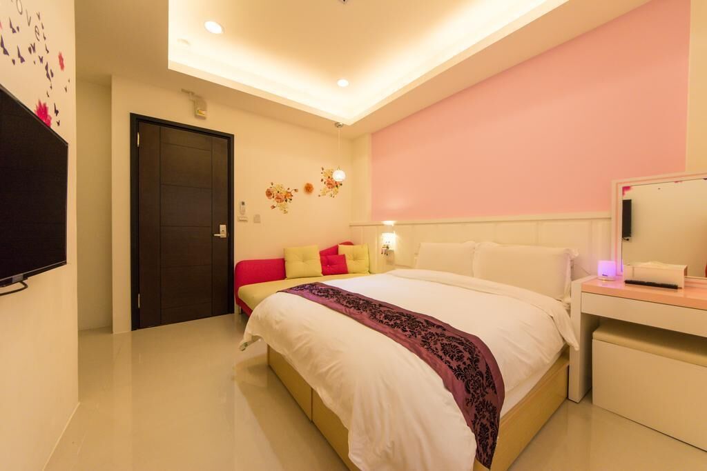 F&M Memorial B&B