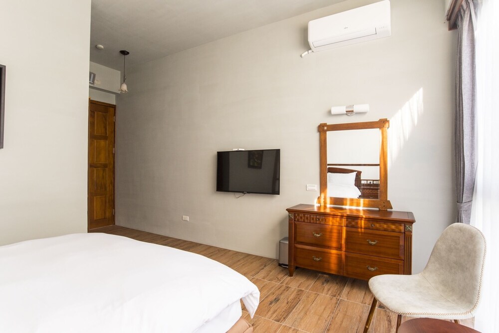 Mine For Leisure Guest Home