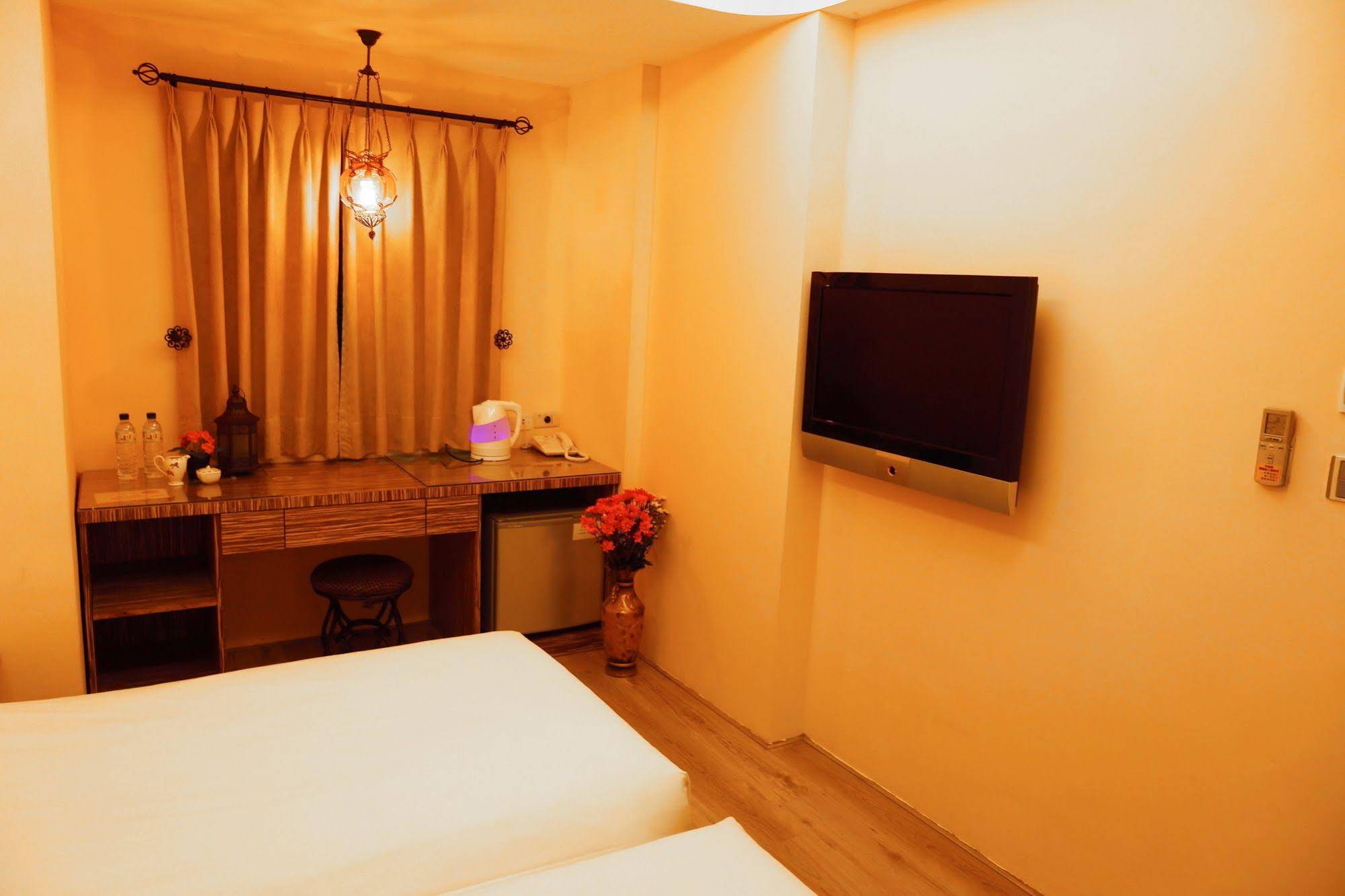 Moroccan Holiday Suite