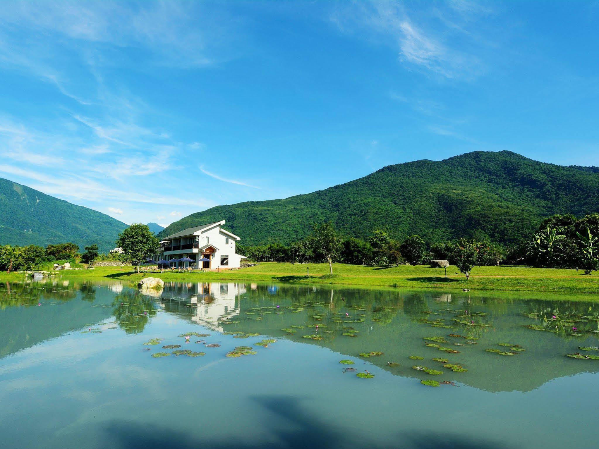 Summer Rock Villa