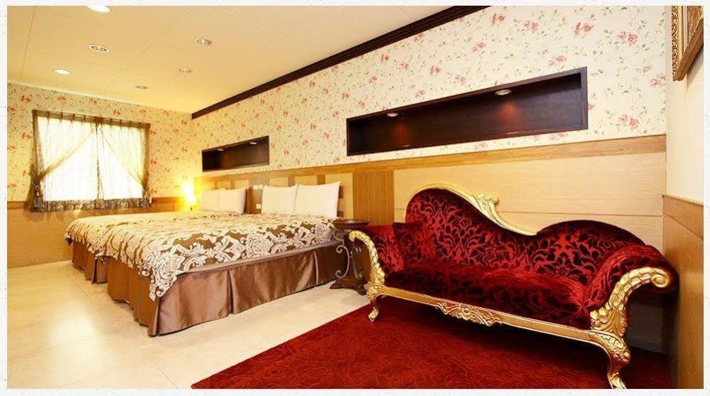 Zstar B&B