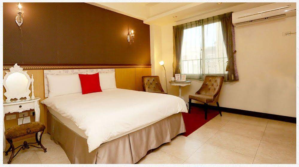 Zstar B&B