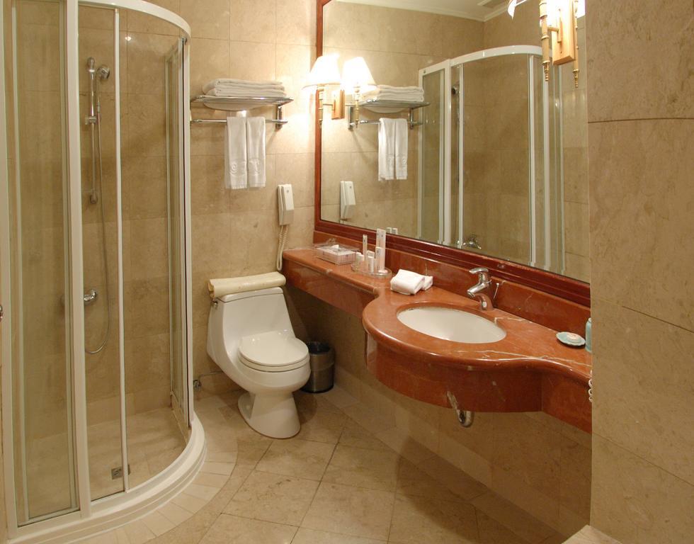 Grand Boss Hotel