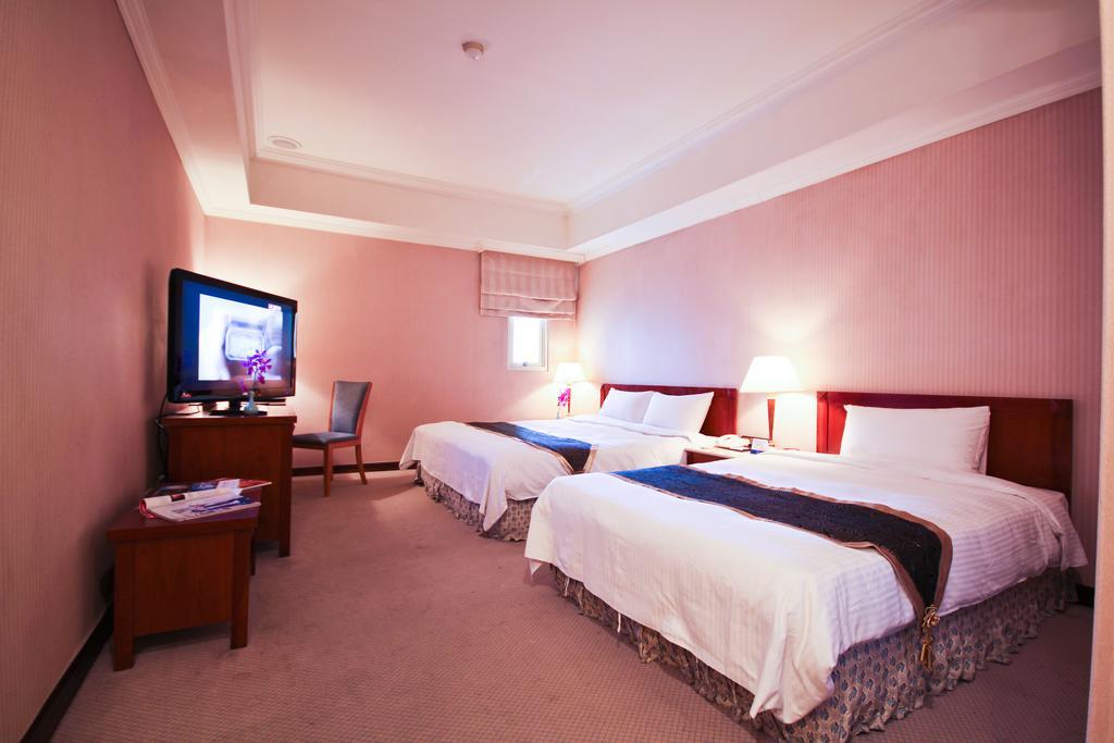 Grand Boss Hotel