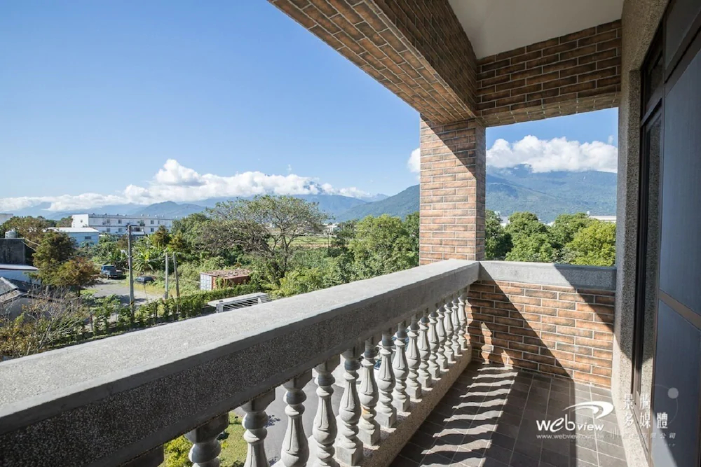Hakka Beauty House