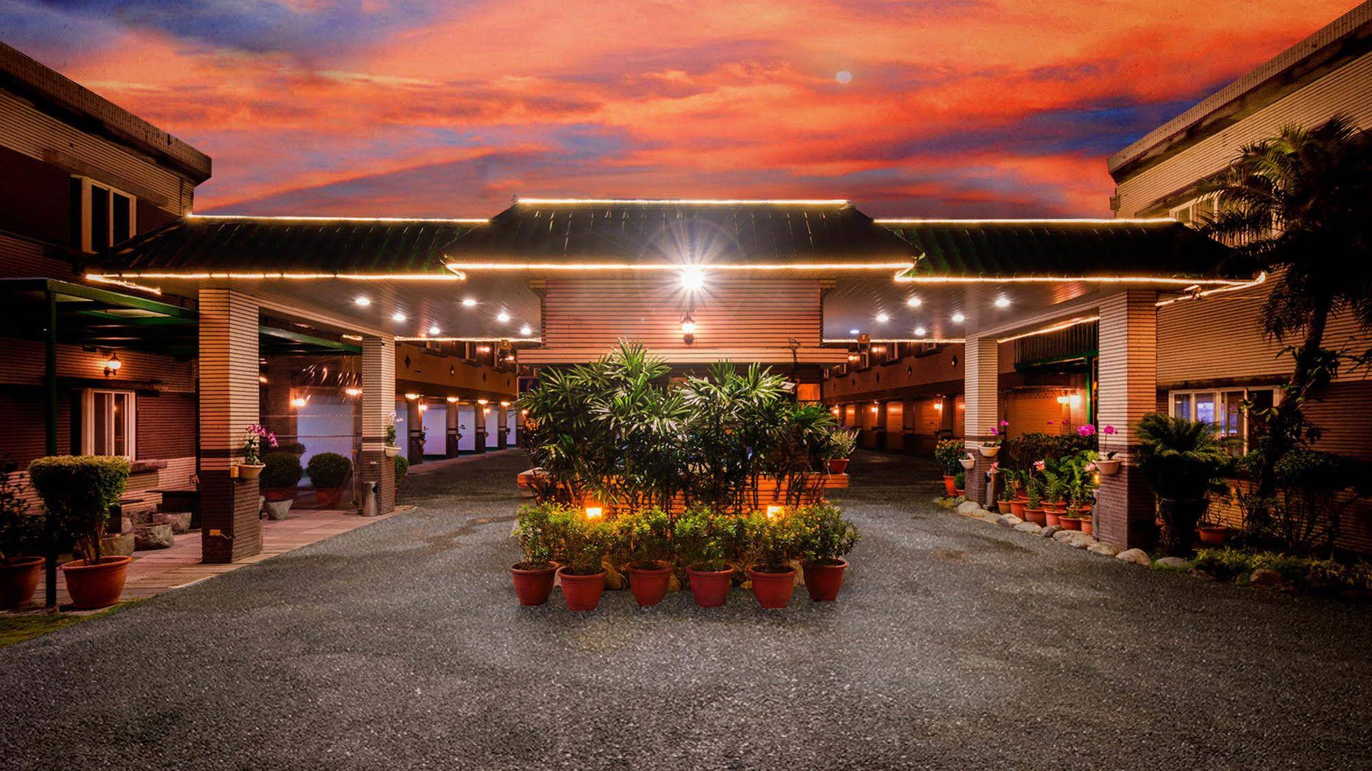 Mesasa Garden Motel