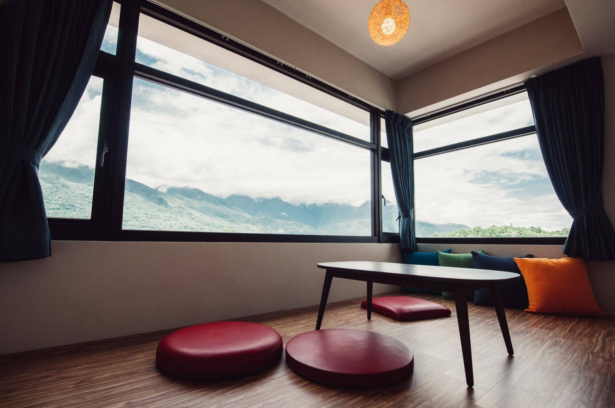 Zai Yan-Yan B&B