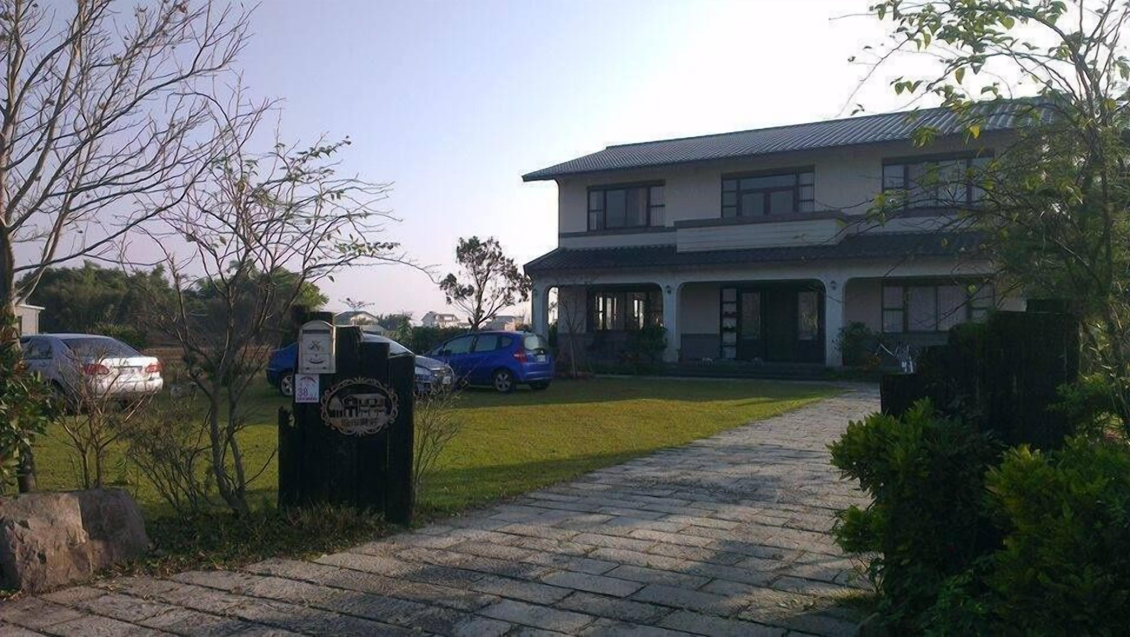 Stock Market B&B