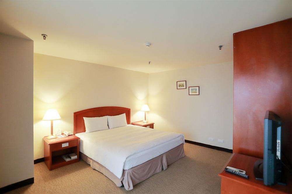 Jiuwu Hotel
