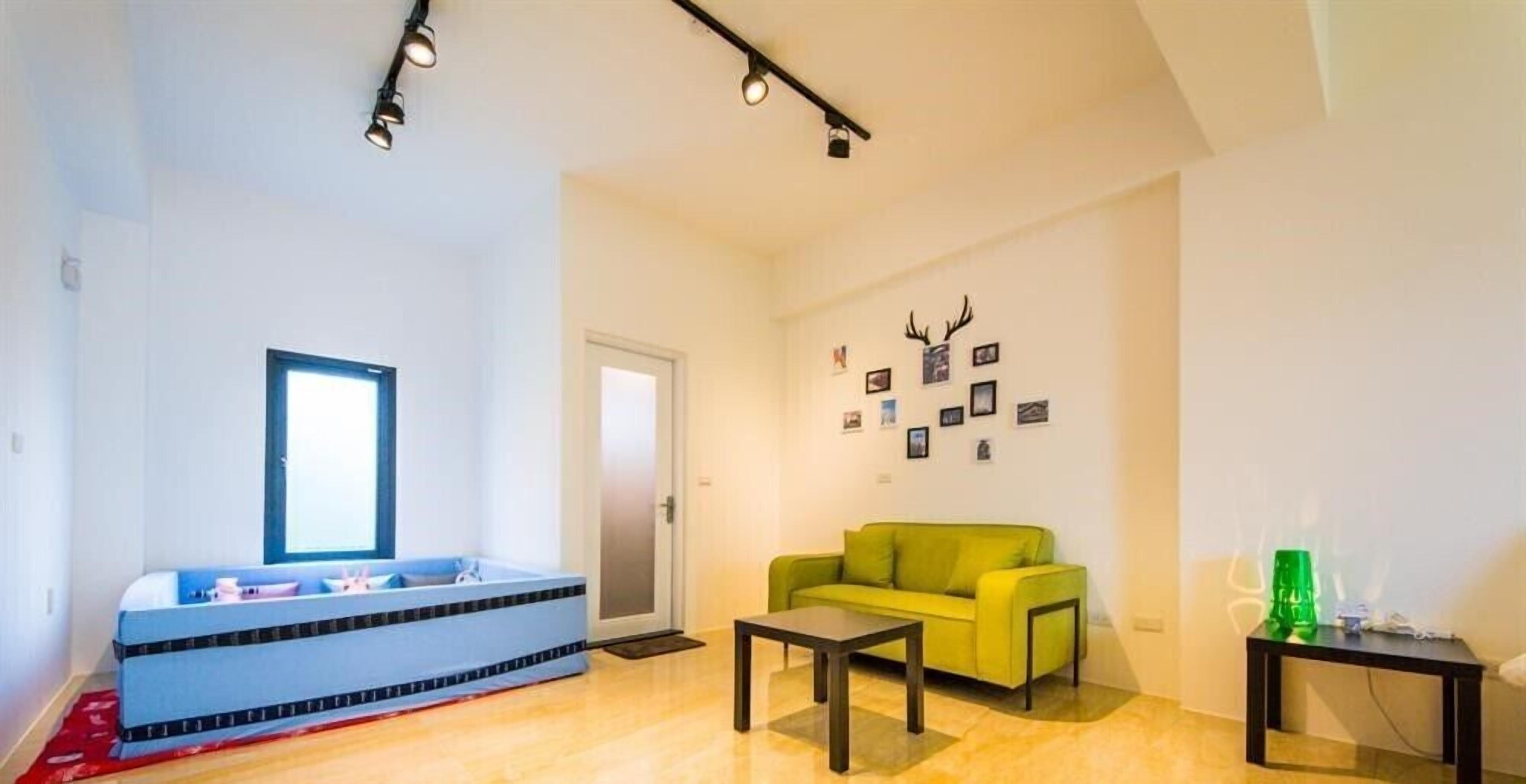 Luodong Happy Days Homestay