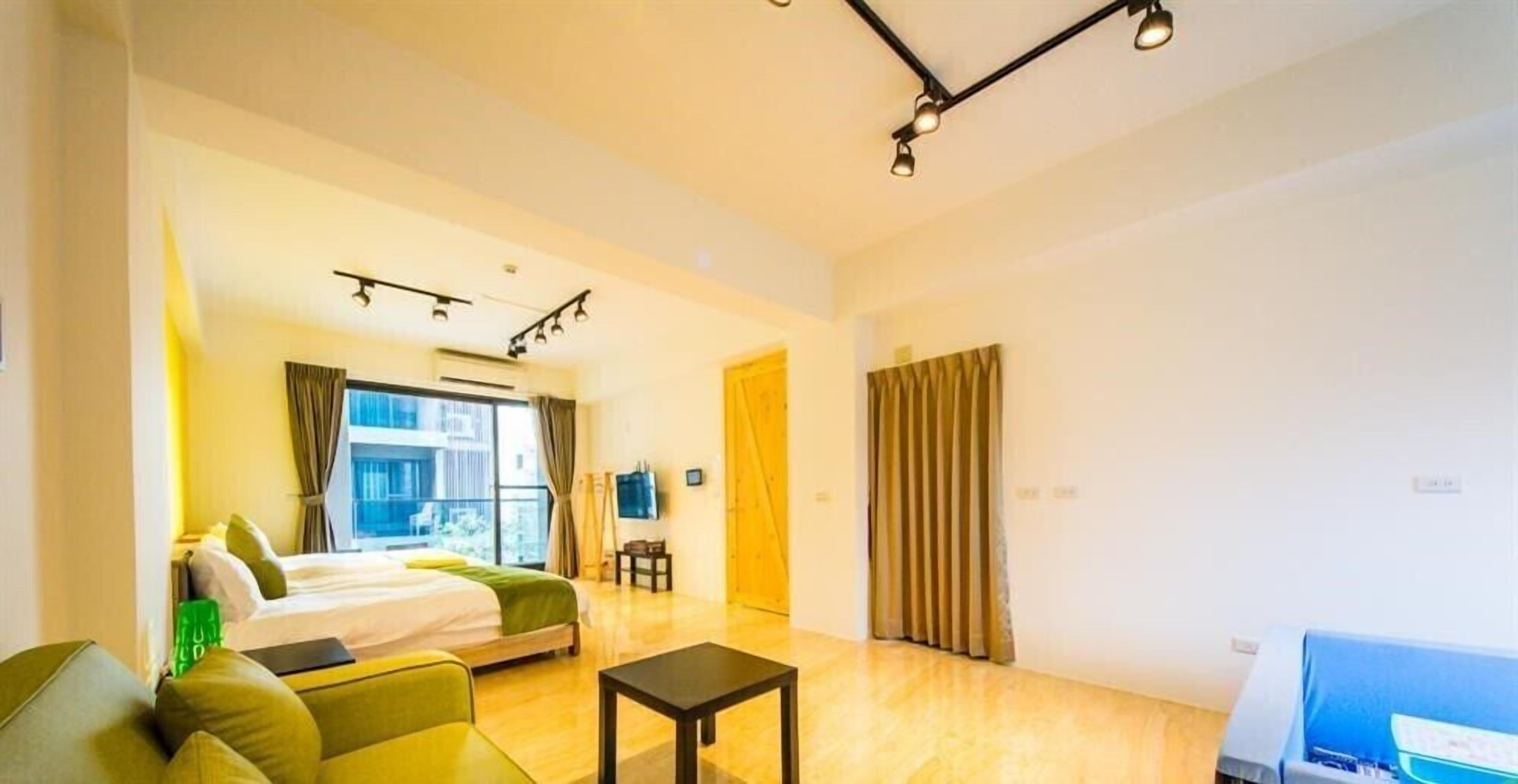 Luodong Happy Days Homestay