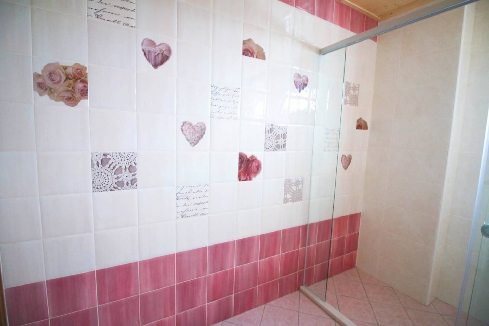 Elfin Kids And Pets B&B