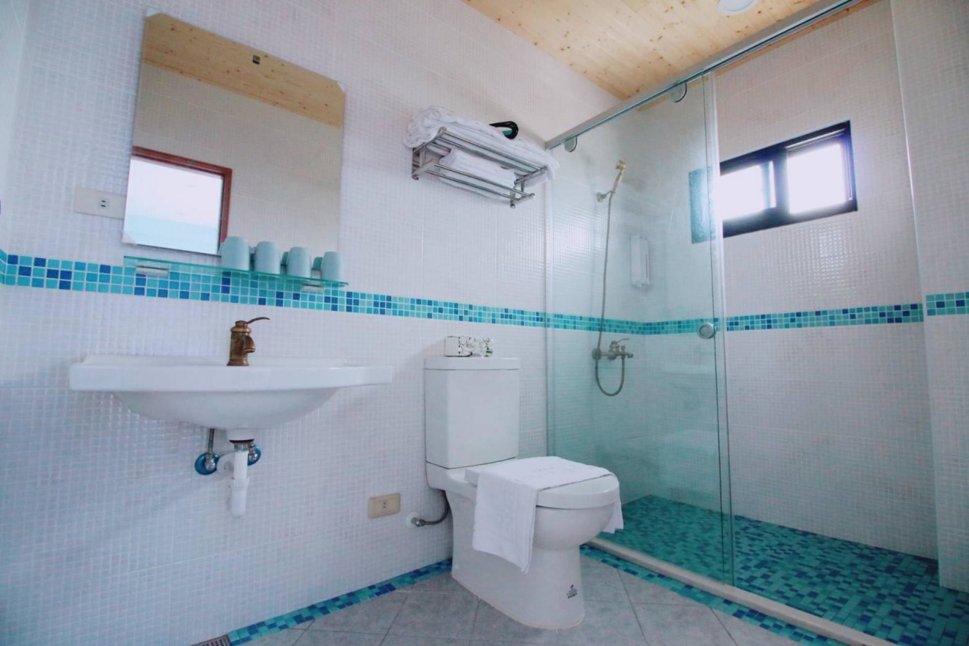 Elfin Kids And Pets B&B