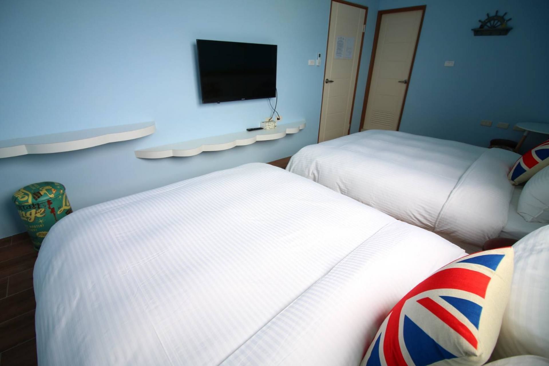 Elfin Kids And Pets B&B