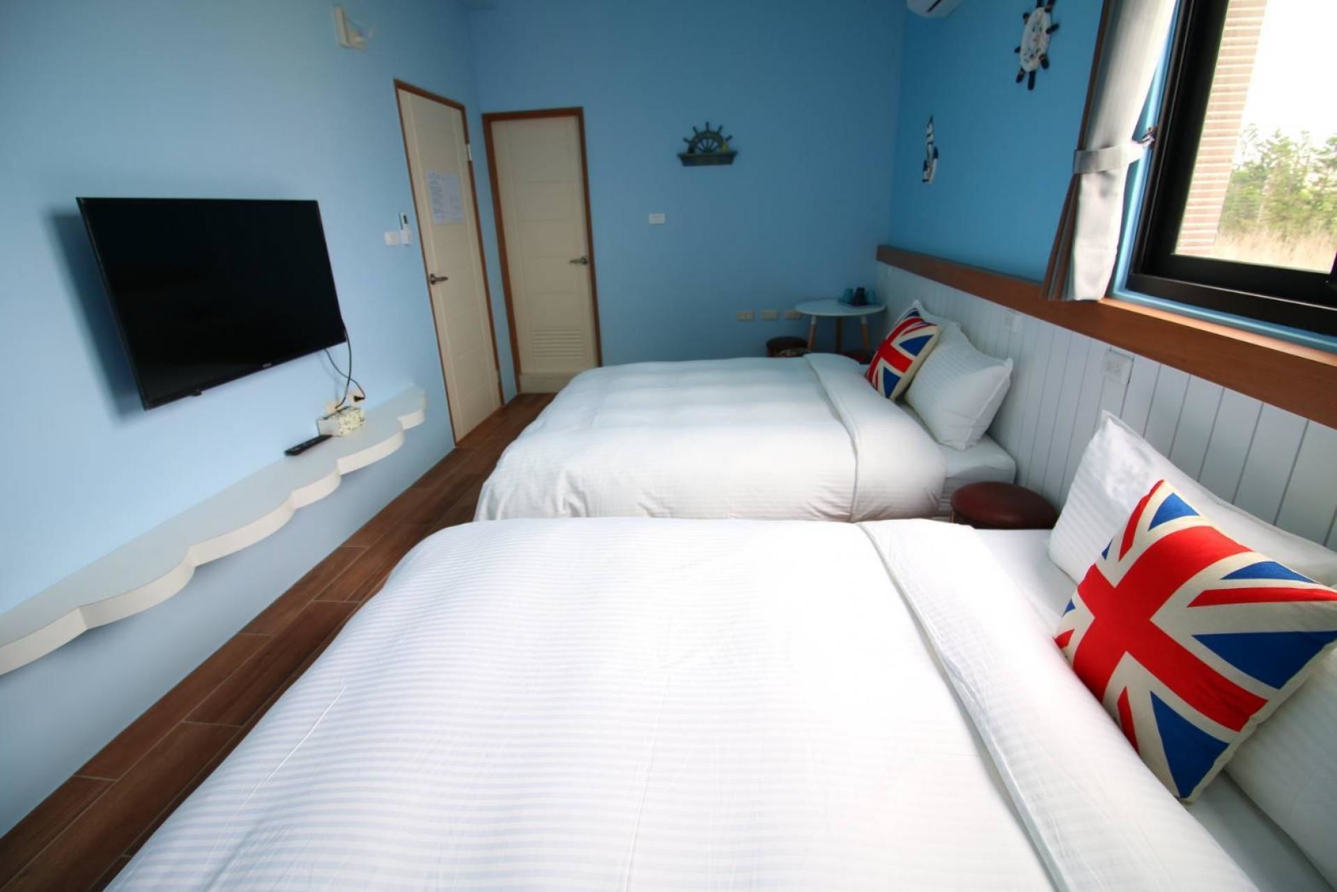 Elfin Kids And Pets B&B