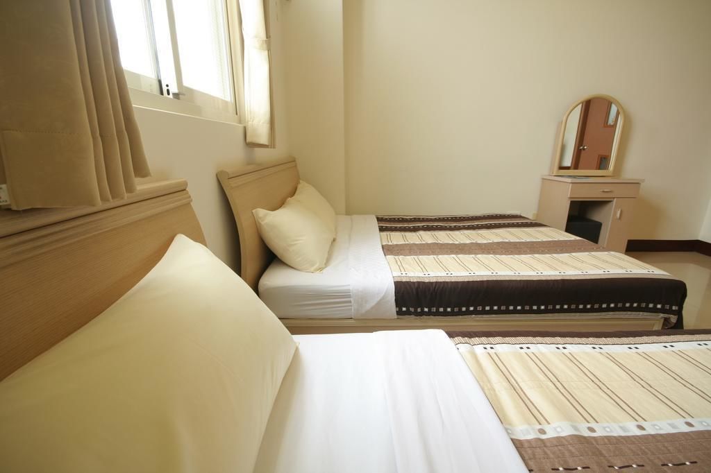 Long Beach Private Lodging