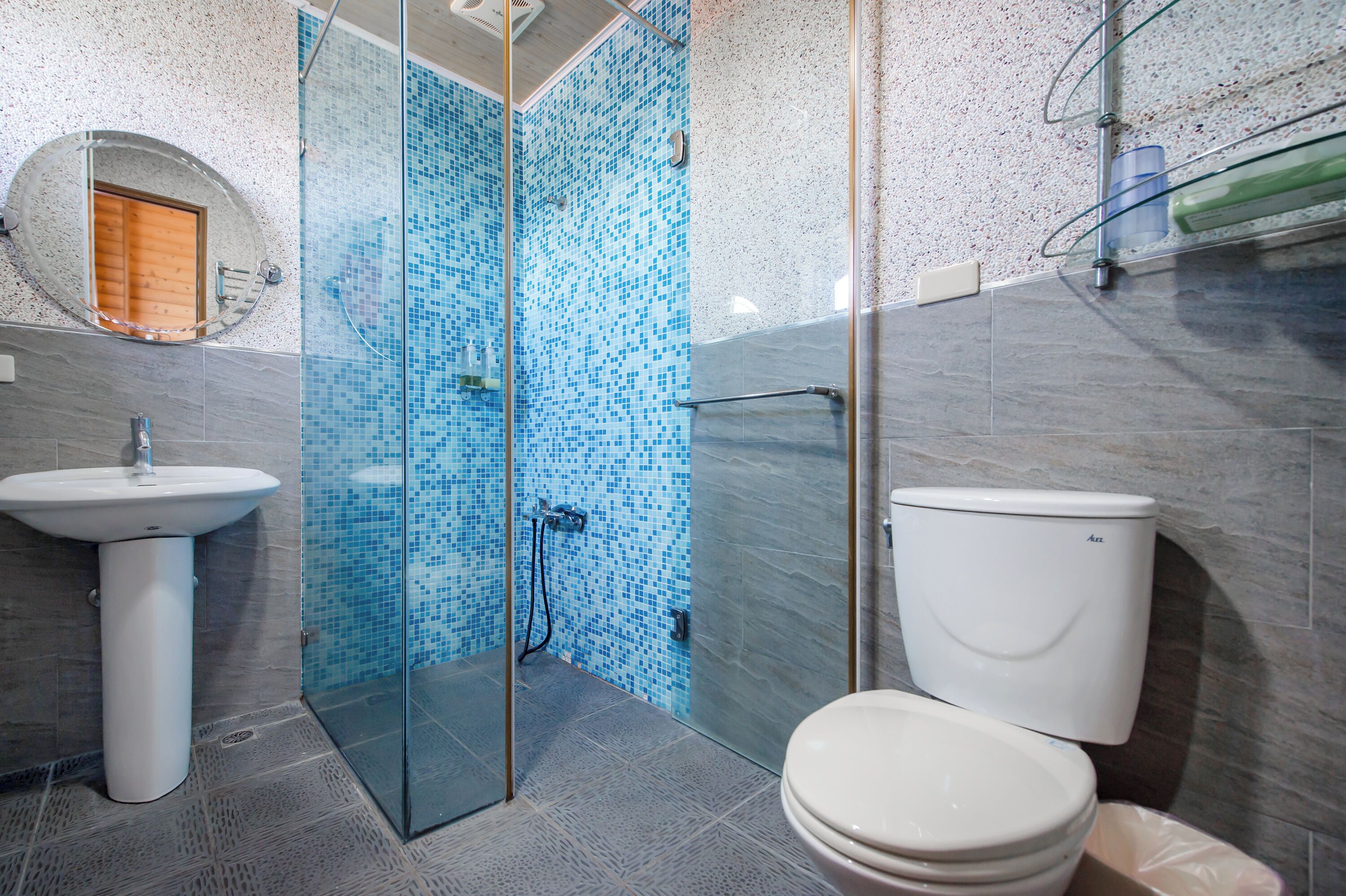 Bishui Shanju Lakeside Bed and Breakfast