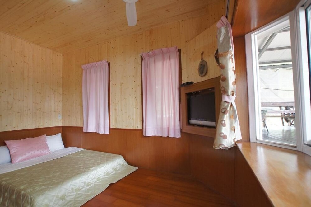 Music House Homestay