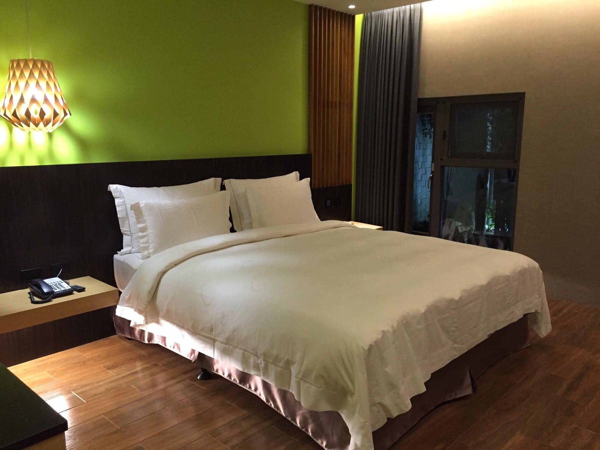 All Ur Boutique Motel Xin Jhung