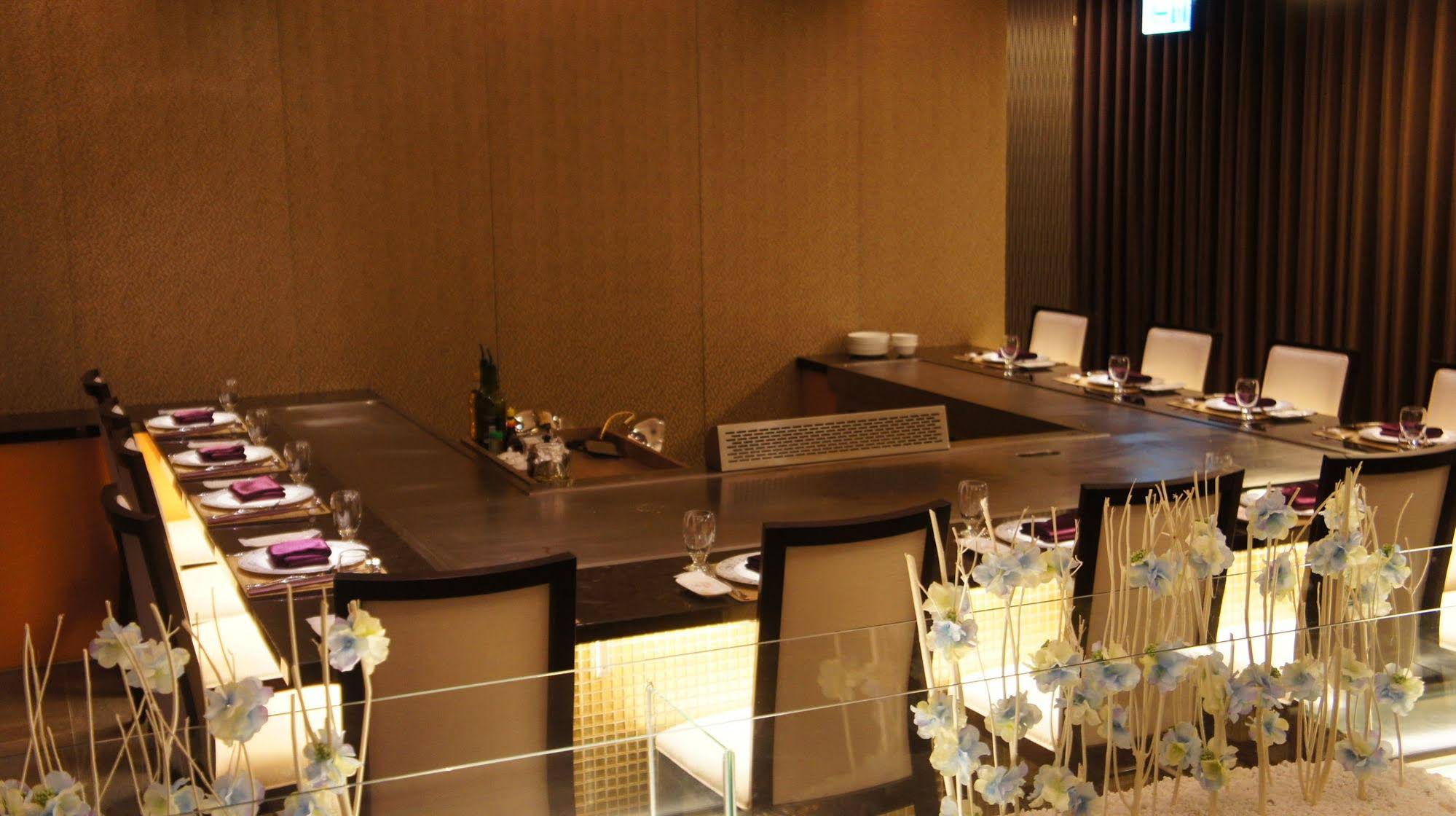 Happiness Inn Hotel