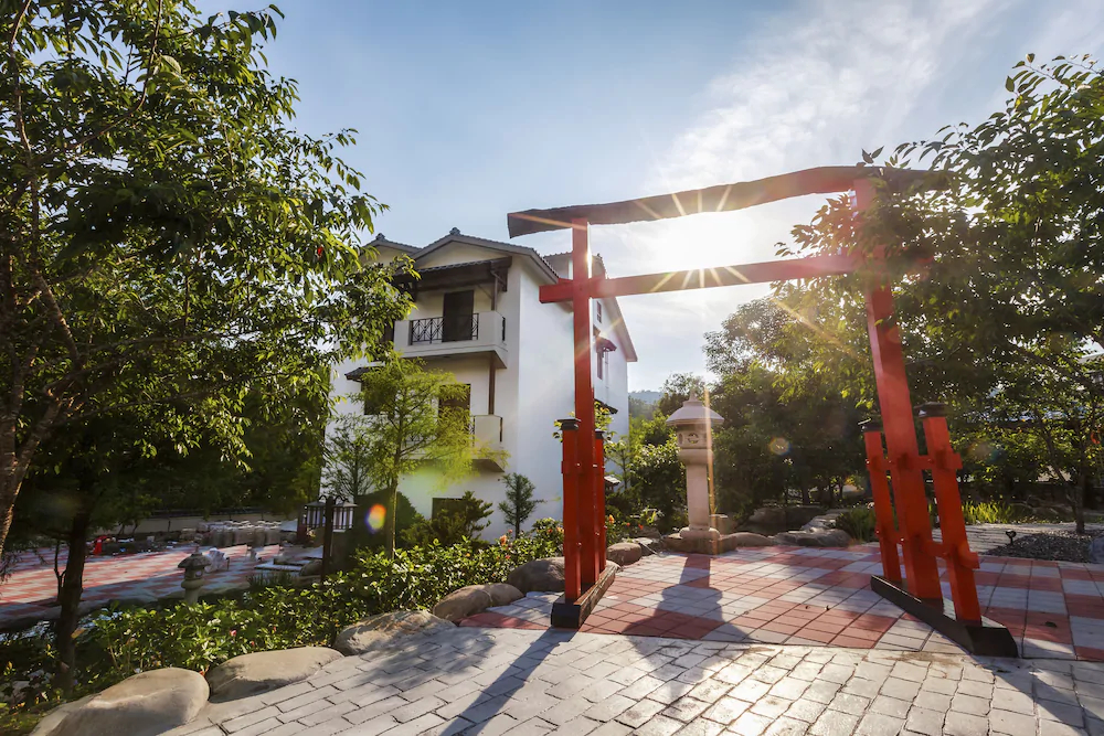 Huaman Hot Spring Villa