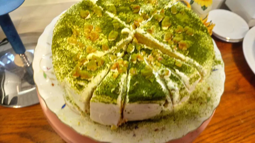 F.F.F. The 24H Valley Food Restauran B&B