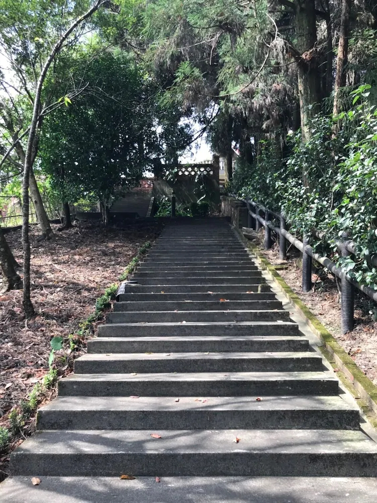 F.F.F. The 24H Valley Food Restauran B&B