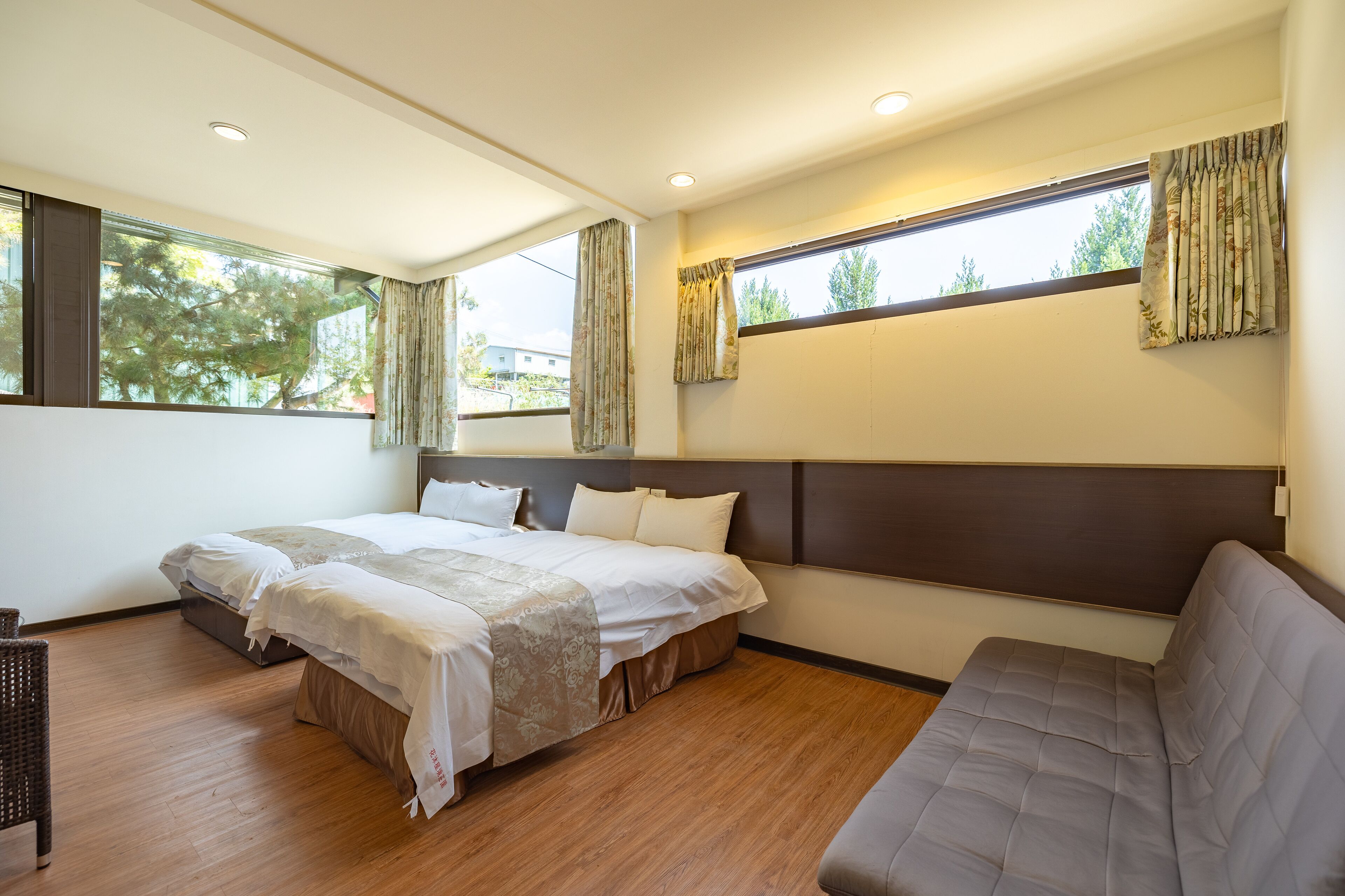 Flower and Star Garden