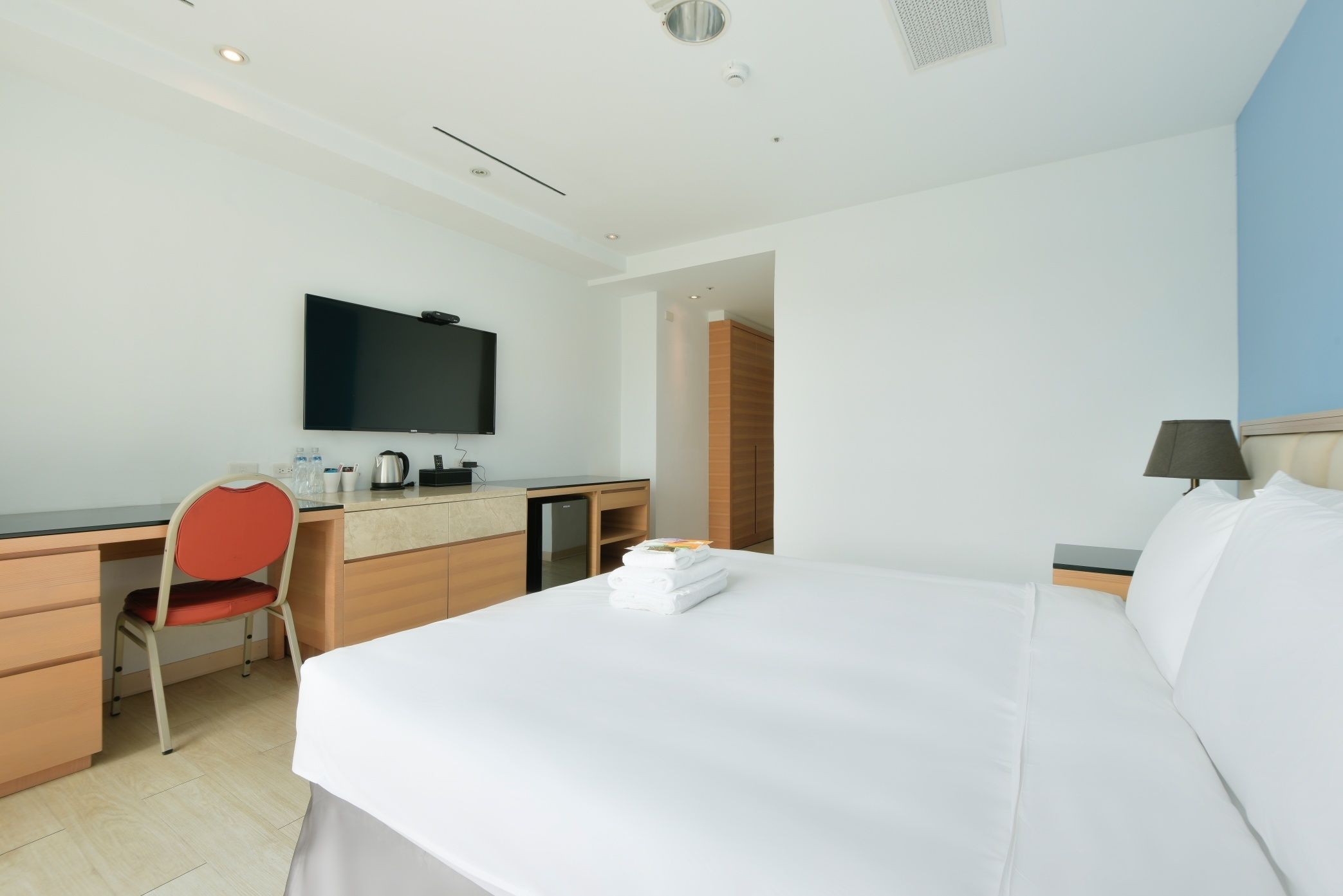 Champs Elysees Hotel