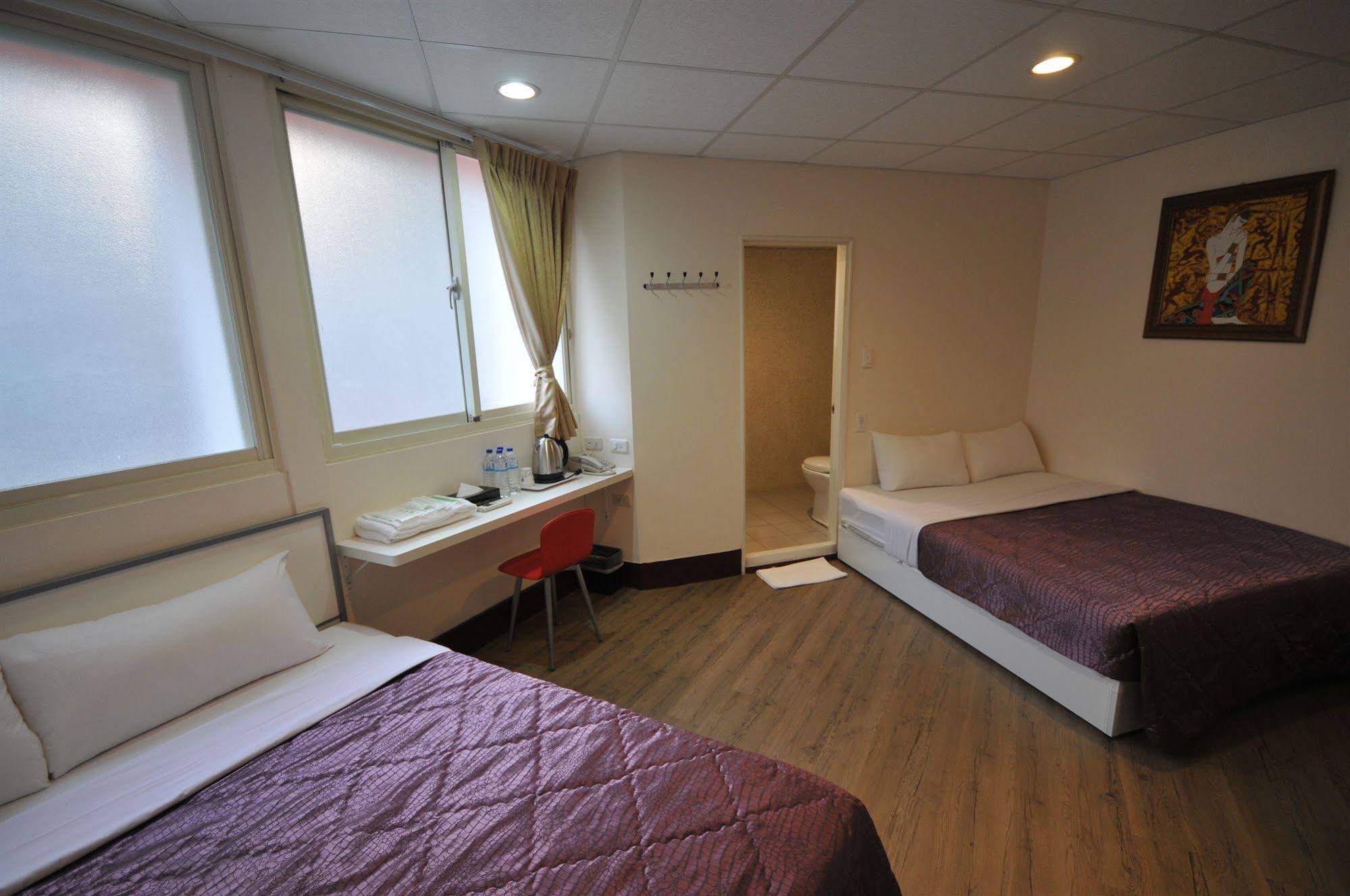 Happy Star Hotel