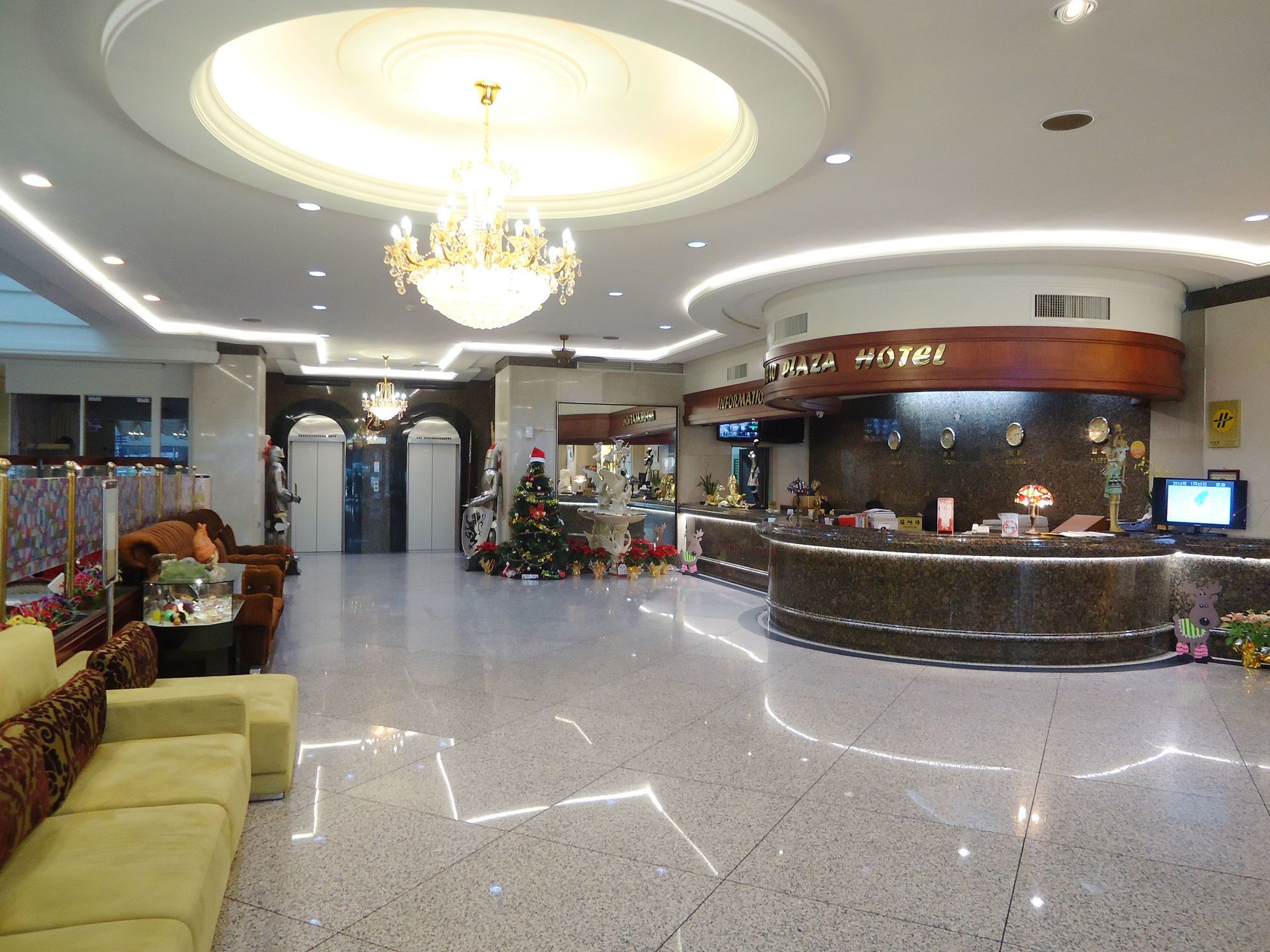 New Plaza Hotel