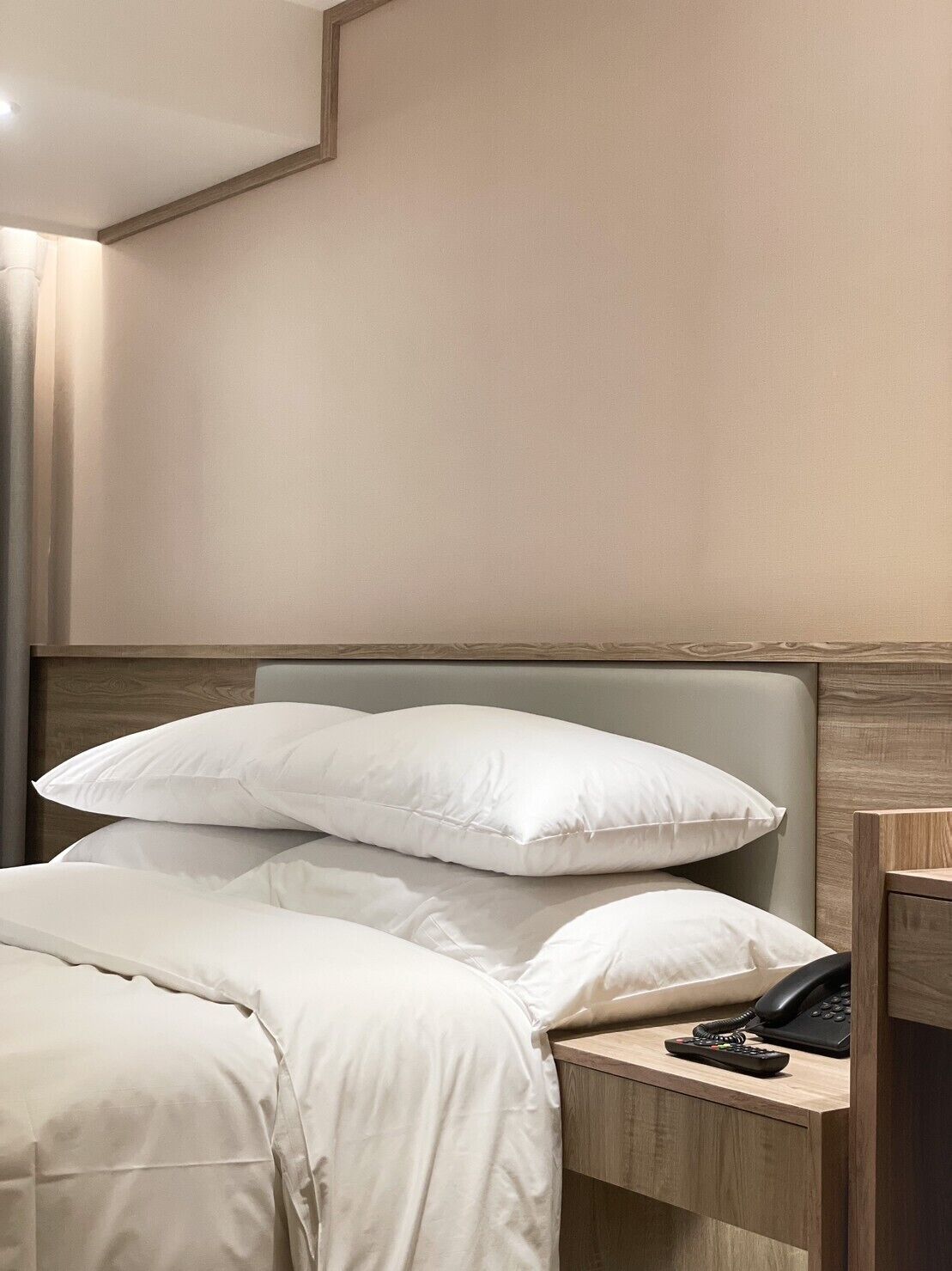 Spring's Rhapsody Hotel