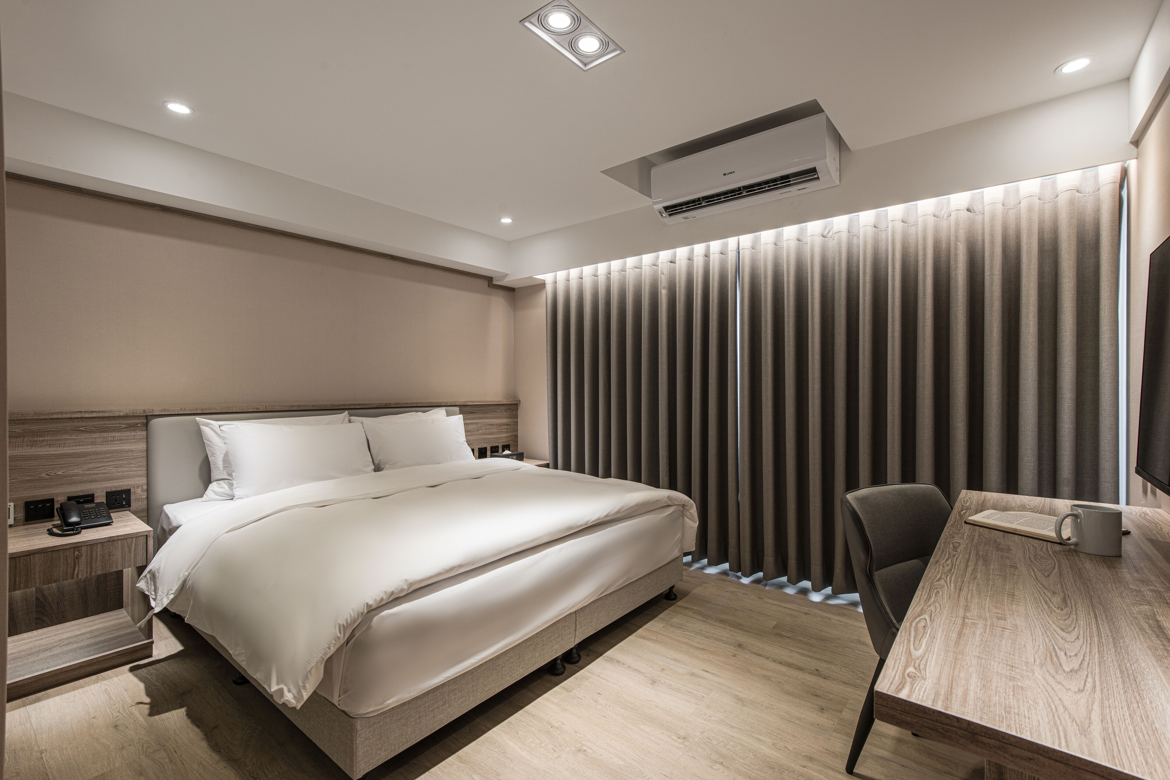 Spring's Rhapsody Hotel