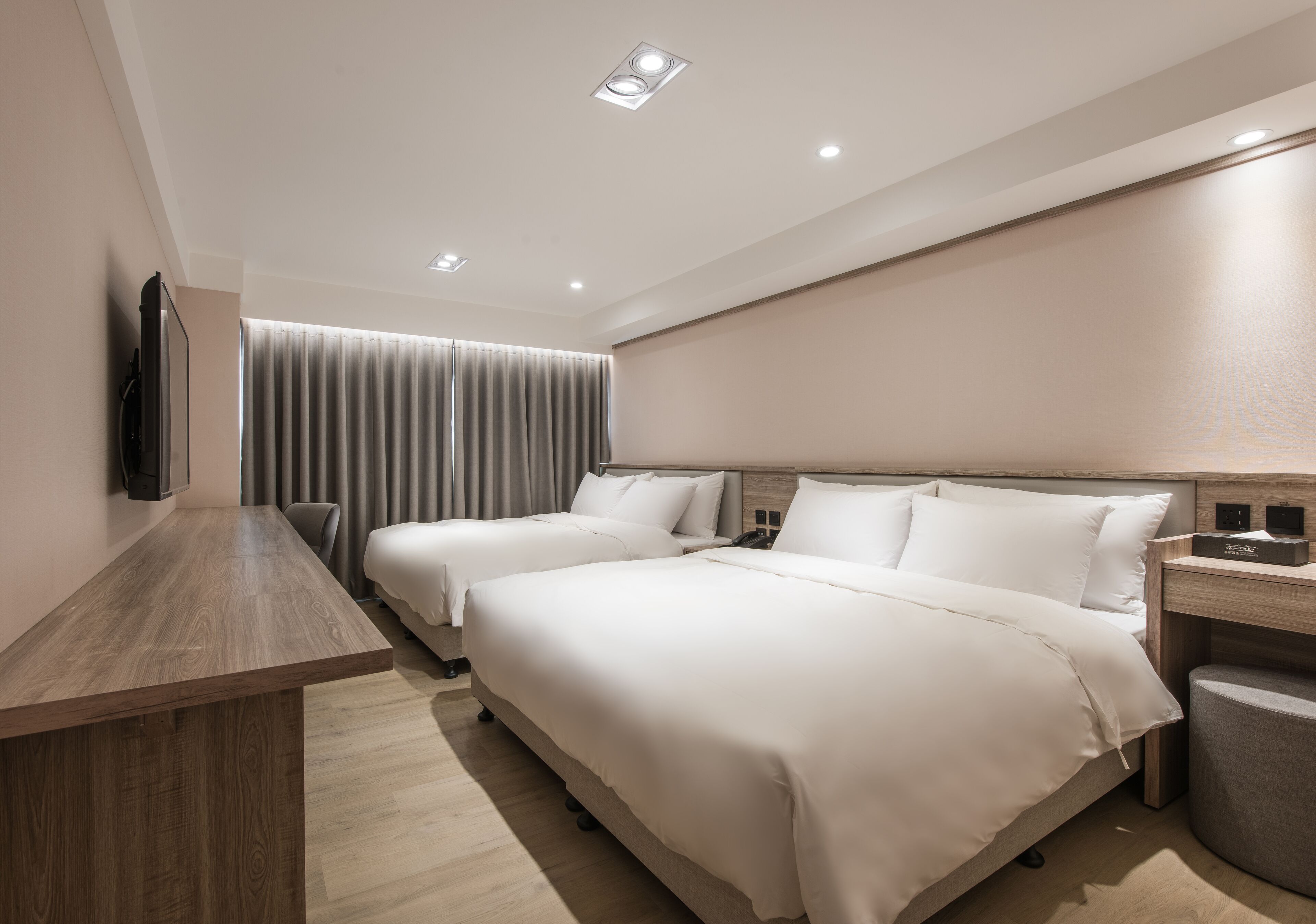 Spring's Rhapsody Hotel