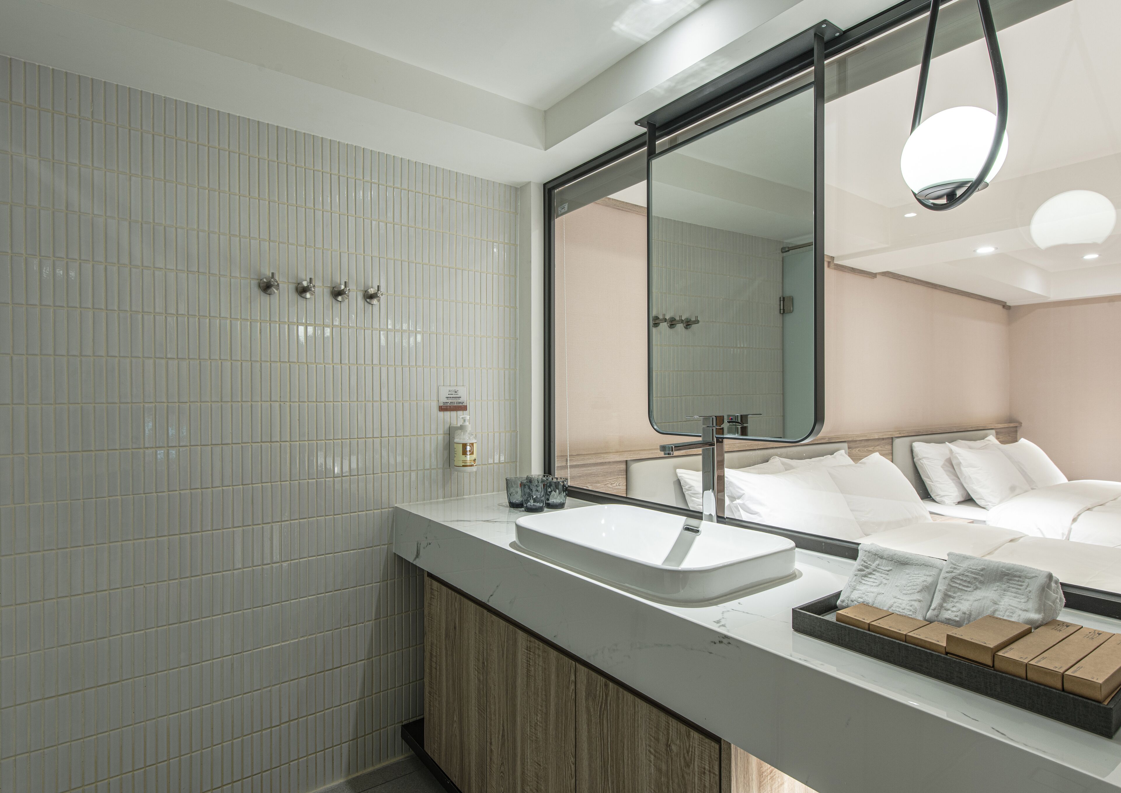 Spring's Rhapsody Hotel