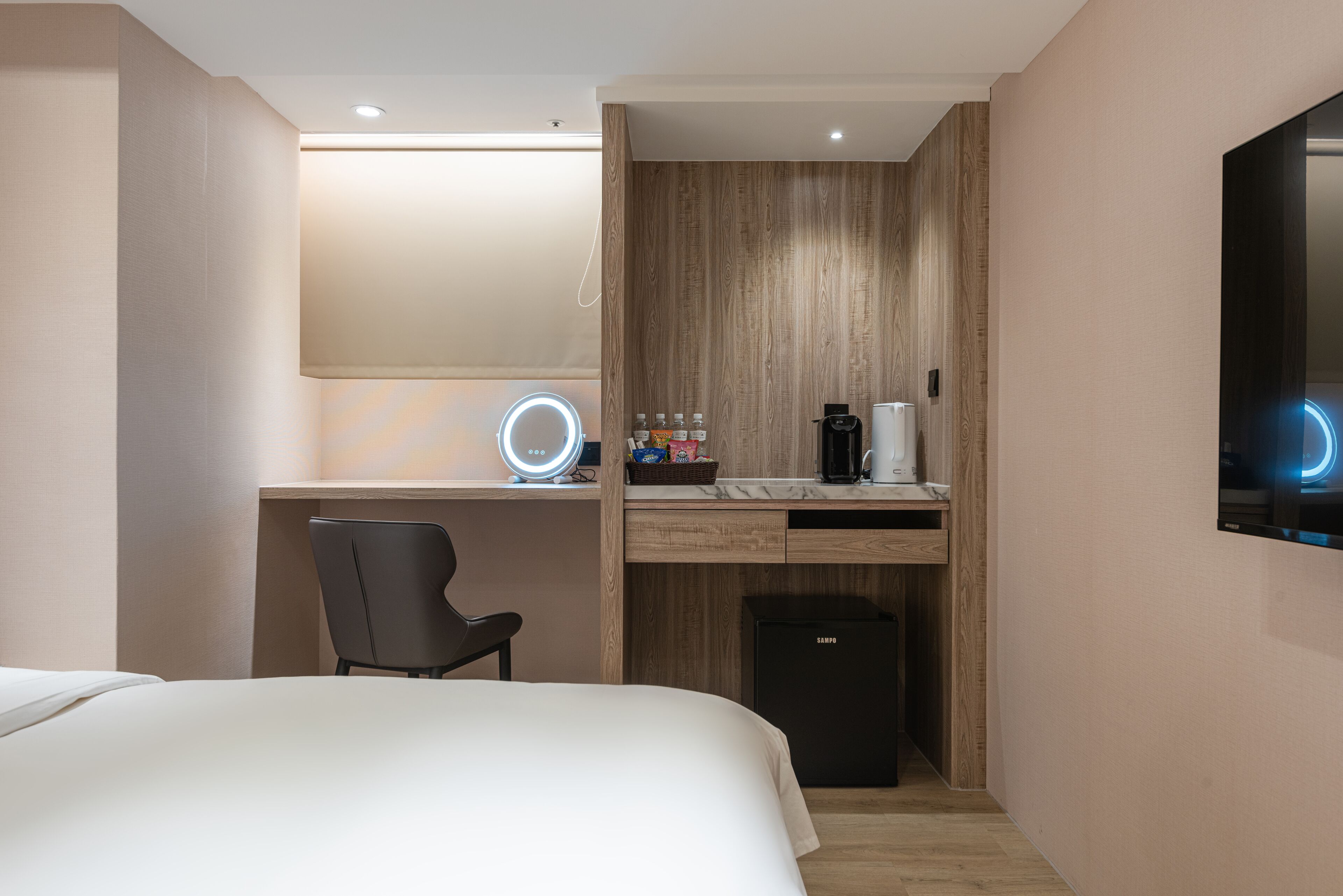 Spring's Rhapsody Hotel