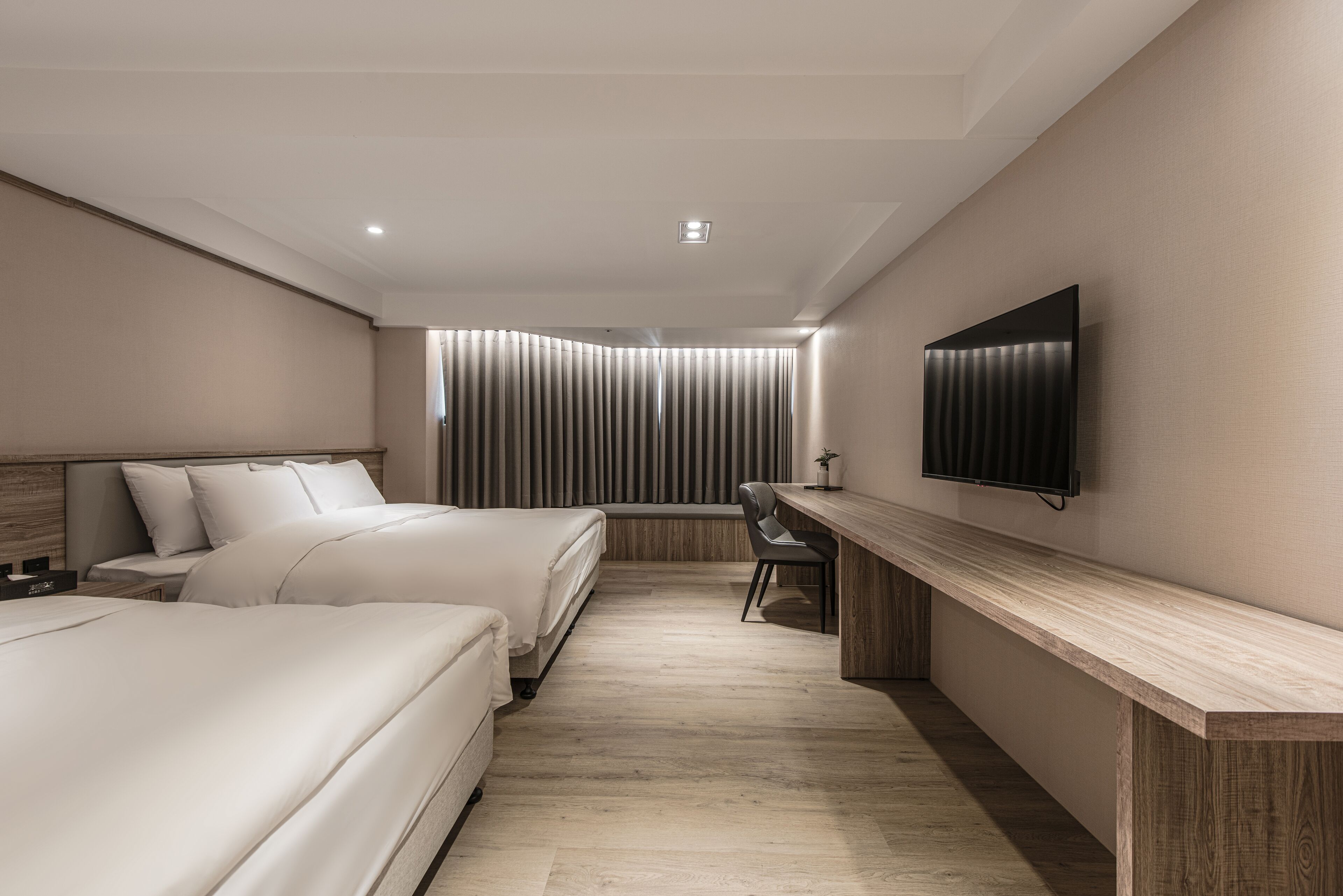 Spring's Rhapsody Hotel