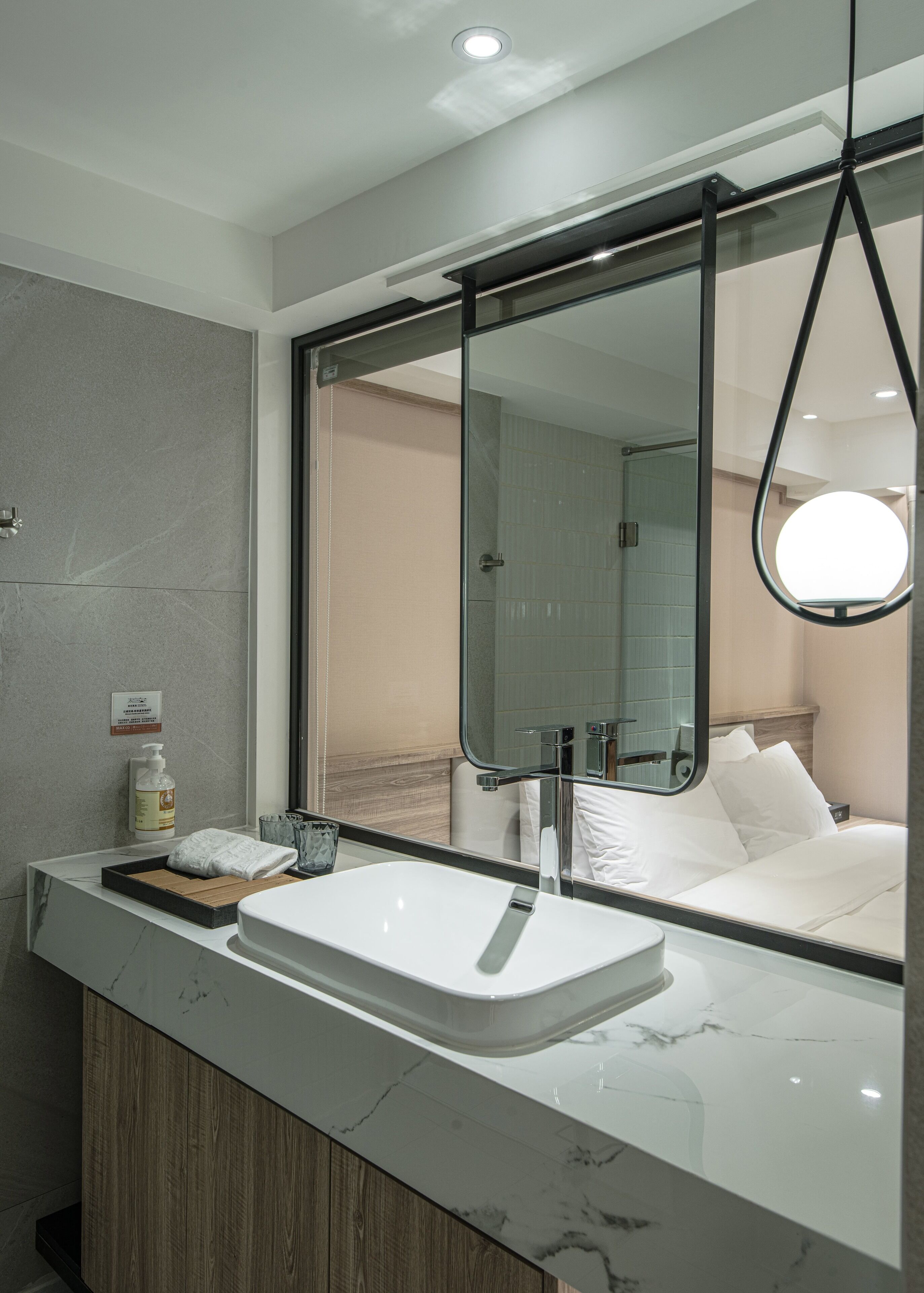 Spring's Rhapsody Hotel