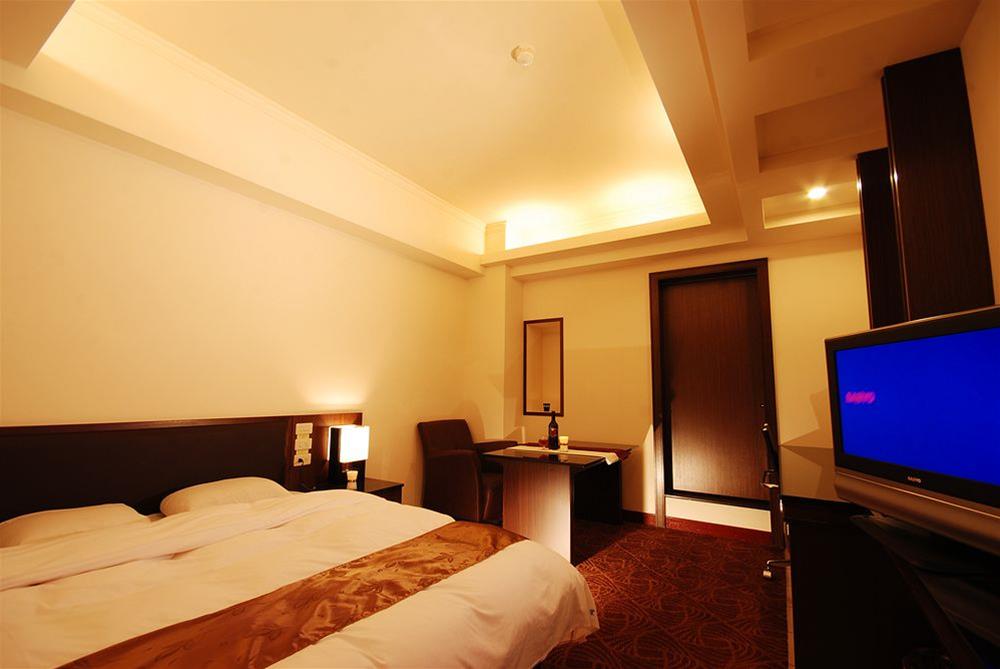 Twinstar Hotel