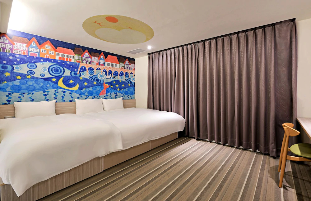 Whoops Hotel