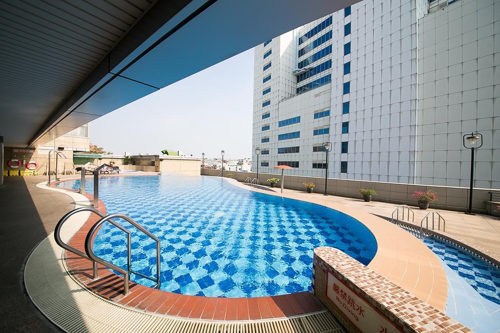 Evergreen Plaza Hotel