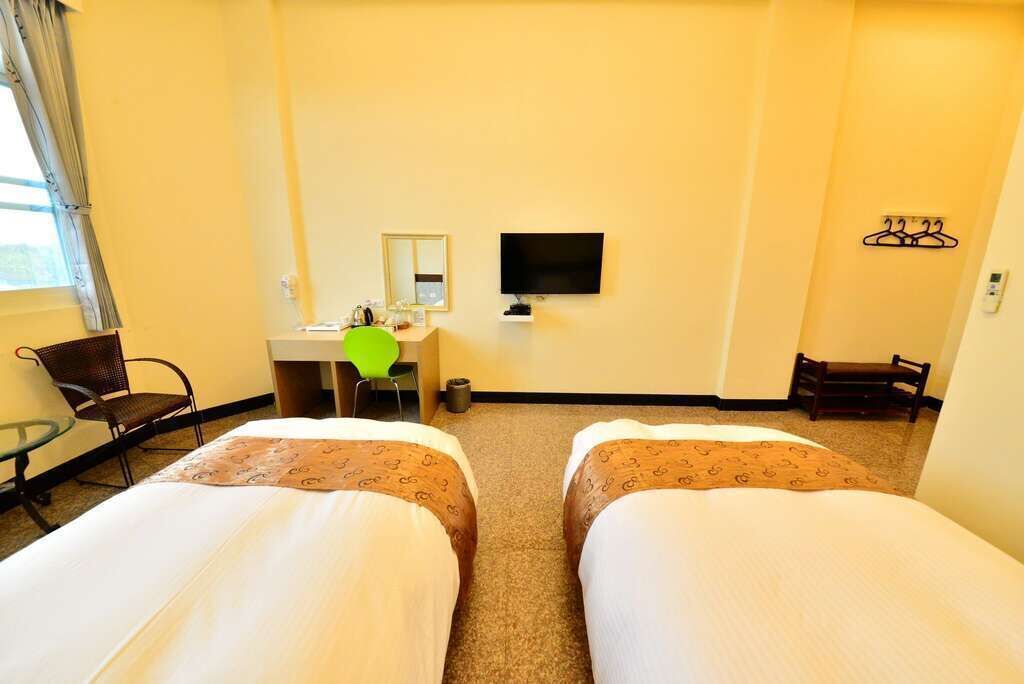 Hu Ye Resort