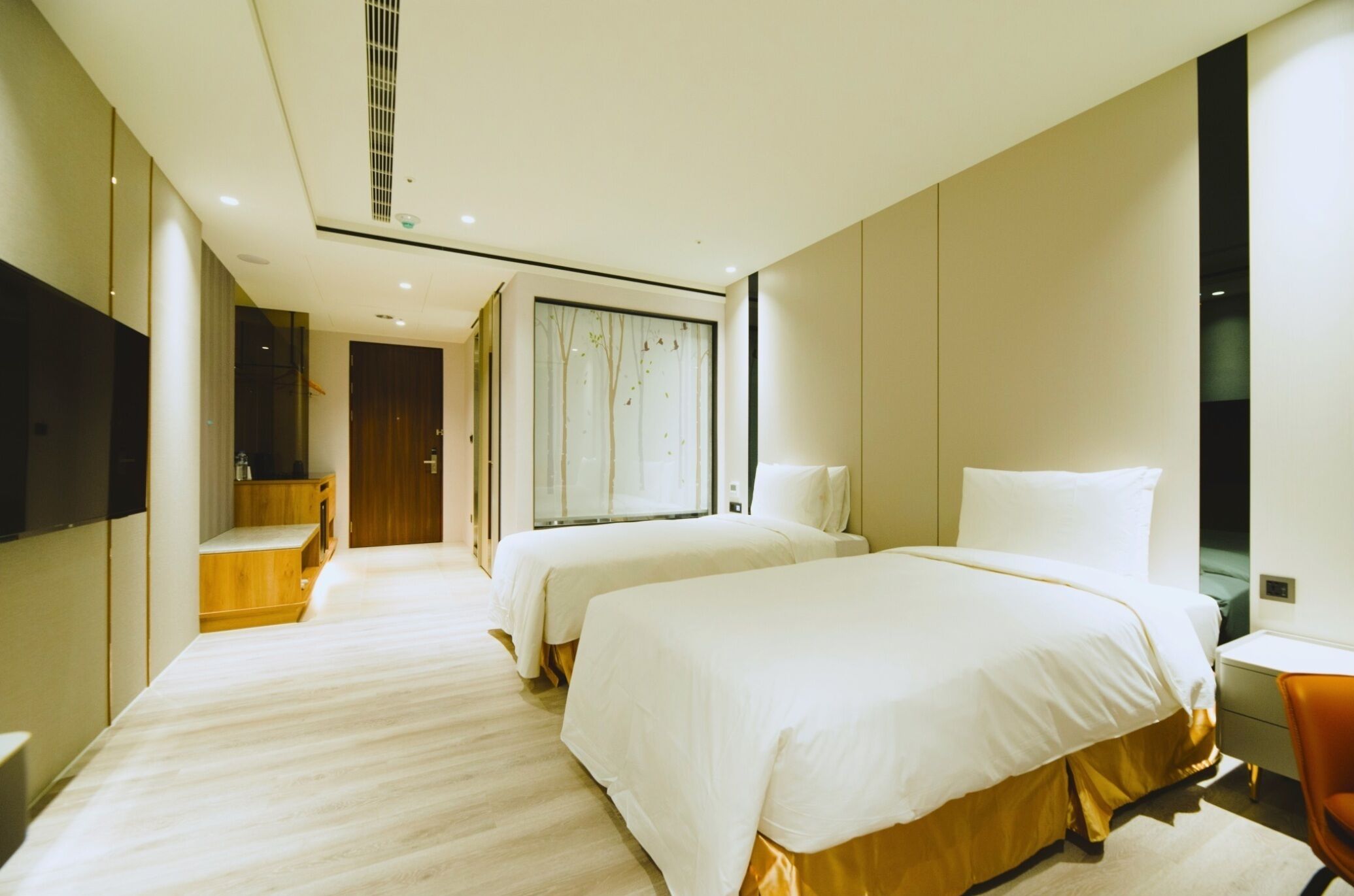JingIn Hotel