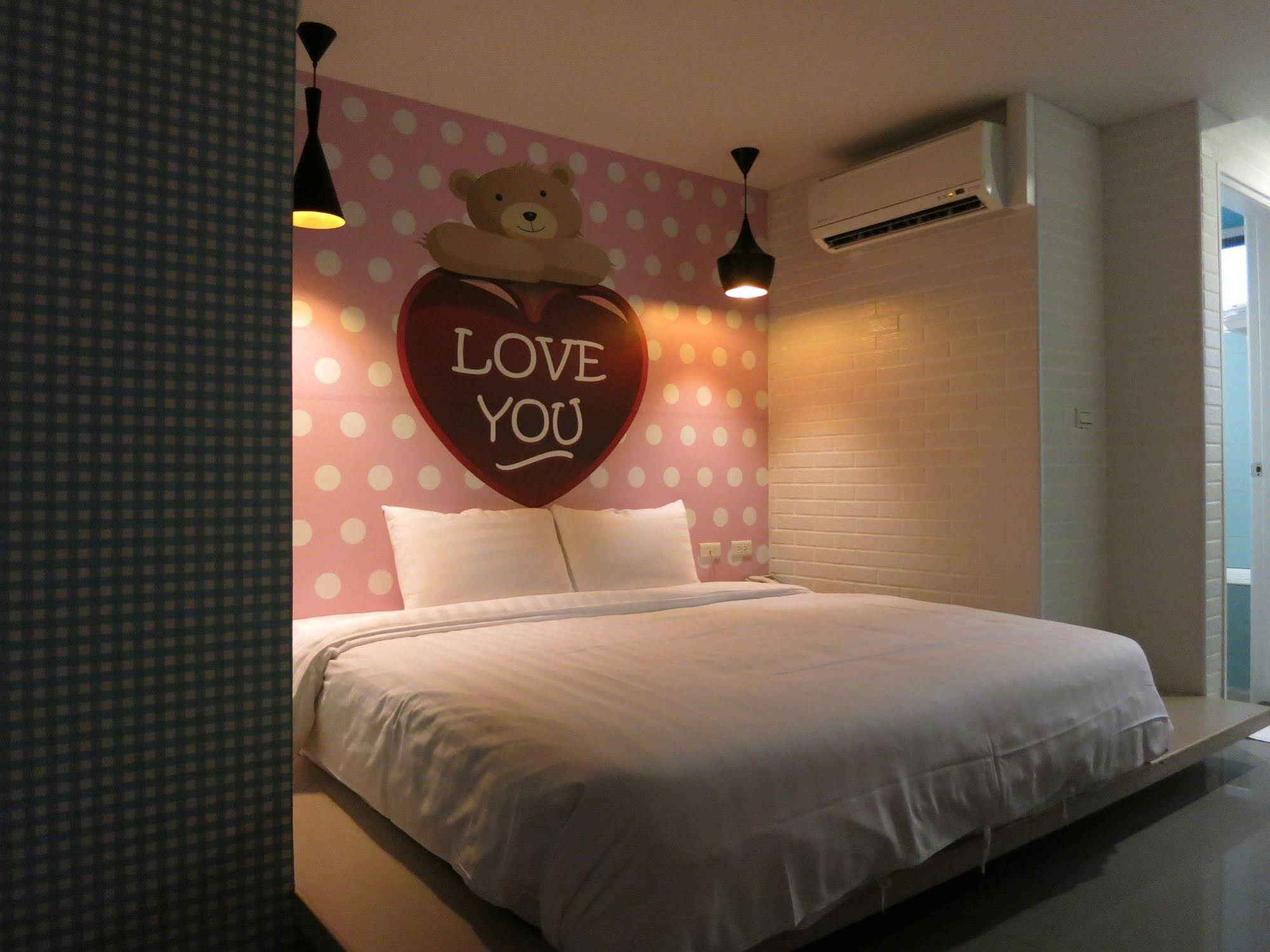 S&E Hotel