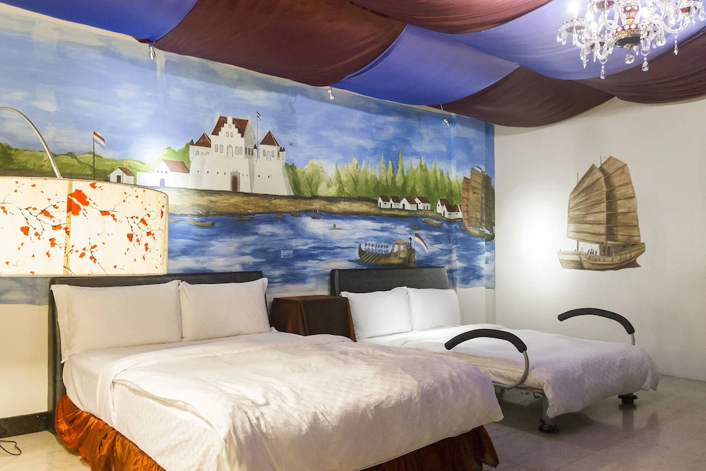 The Dutch Hotel